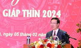 Chủ tịch nước kiểm tra công tác sẵn sàng chiến đấu tại Bộ Tư lệnh Cảnh vệ và Cảnh sát Cơ động