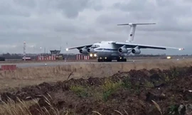 Đức nói ẩn ý rằng Ukraine có thể tấn công lãnh thổ Nga