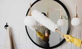 Người phụ nữ nhận 'núi' tiền công cho 25 năm ở nhà nội trợ