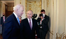 Cuộc gặp giữa hai nhà lãnh đạo kết thúc sau hơn 3 giờ đồng hồ. Ảnh: AP