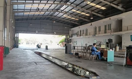 Đăng kiểm 'ế khách', vận động đăng kiểm viên nghỉ việc không lương