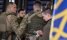 Tổng thống Belarus nói ông Zelensky 'bất đồng với quân đội Ukraine'