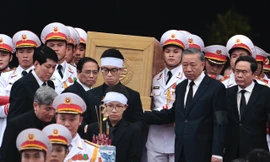 Nghiêm trang lễ di quan Tổng Bí thư Nguyễn Phú Trọng