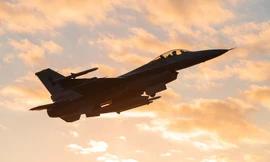 Máy bay chiến đấu F-16 Mỹ rơi ngoài khơi Hàn Quốc