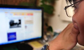 Thái Lan rúng động vụ nhân viên truyền thông gục chết trên bàn làm việc