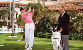 Dinh thự 'Nhà Trắng mùa đông' của ông Trump lọt vào tâm điểm chú ý sau khi bị FBI khám xét