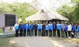 Đoàn công tác T.Ư Đoàn thăm 'địa chỉ đỏ' Tân Trào trong Ngày thanh niên cùng hành động