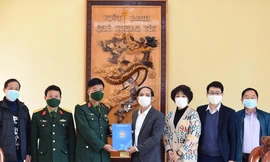 T.Ư Đoàn thăm, tặng quà Tết đơn vị được Bác Hồ đặt tên 'Trung đoàn Tu Vũ'