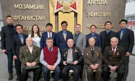 Bí thư thứ nhất Trung ương Đoàn gặp mặt cựu chuyên gia Belarus: Trân trọng sự giúp đỡ