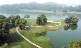 Sân đấu Tiền Phong Golf Championship 2021 từ trên cao