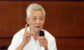 Ông Đinh Đăng Minh chia sẻ tại lễ trao giải. Ảnh: Như Ý