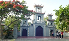 Những viên gạch in dấu chủ quyền ở ngôi chùa trên đảo Thanh niên Bạch Long Vĩ