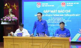 Công diễn vở kịch 'Sống mãi tuổi mười bảy' dịp Đại hội Đoàn toàn quốc lần thứ XII