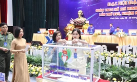 Đại hội Đoàn tỉnh Vĩnh Phúc quyên góp ủng hộ đồng bào bị ảnh hưởng do bão Noru