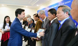 Trung ương Đoàn gặp mặt đoàn cựu chuyên gia làm nhiệm vụ quốc tế tại Campuchia