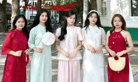 Gen Z rộn ràng hòa nhịp Tháng Áo dài Hà Nội