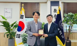 Thanh niên Việt Nam tham dự chương trình đào tạo nông nghiệp tiên tiến, giao lưu tại Hàn Quốc