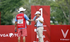 Cặp đôi golfer - caddie đặc biệt trong Giải Vô địch Golf Quốc gia năm 2023 – Cúp VinFast 