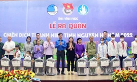 Khởi công công trình cột mốc Trường Sa, khánh thành sân chơi thiếu nhi