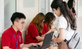 Cuộc thi hùng biện thu hút nhiều bạn trẻ tham gia. Ảnh; BTC