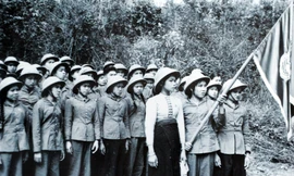 Những 'bóng hồng' thanh niên xung phong xây dựng và bảo vệ Tổ quốc