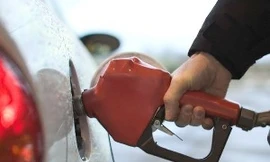 Tăng thuế nhập khẩu xăng lên mức 10%