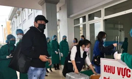 Trực tiếp bên trong bệnh viện cách ly đặc biệt hơn 300 người về từ Trung Quốc
