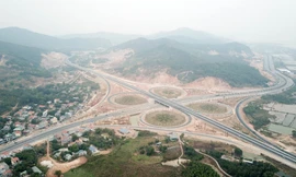 Cận cảnh nút giao thông hơn 400 tỷ sắp hoàn thành nơi cửa ngõ Hạ Long
