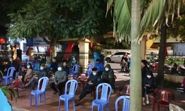 Quảng Ninh trắng đêm căng mình chống dịch