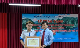 Bộ GD&ĐT tuyên dương nhà vô địch Olympia 2018