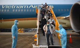 Sân bay Vân Đồn đón thêm hơn 500 người Việt về từ vùng dịch châu Âu