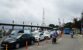 Lộ danh tính nhóm cán bộ bến phà đi Cát Bà bị bắt vì bán vé quay vòng