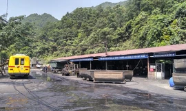 Cháy khí metan trong hầm lò, 5 người thương vong