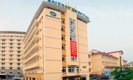 Nhảy từ tầng 10 tự vẫn sau khi chém 4 người thân trọng thương