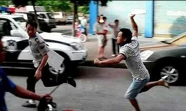 Dùng dao đâm chết người vì mâu thuẫn giao thông