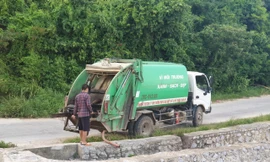 Chủ tịch thị trấn phân trần vụ đổ trộm chất thải ở Cô Tô