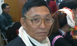 Ông Pờ Chà Nga, dân tộc Si La lo ngại nguy cơ bị đồng hóa. Ảnh: T.Toan.