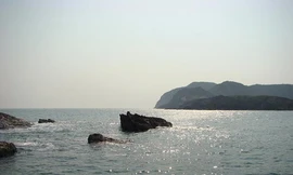 Xin đổ 2,5 triệu m3 chất thải ra vịnh Hòn La