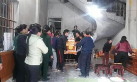 Xót lòng những đứa trẻ chết oan vì đạn lạc