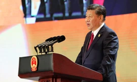 Chủ tịch Trung Quốc Tập Cận Bình phát biểu tại APEC CEO SUMMIT Việt Nam 2017 2017. Ảnh: Mạnh Thắng.