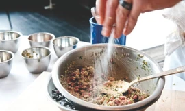 Hiểu thế nào về phản ứng mẫn cảm với bột ngọt?