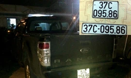 Chiếc xe vi phạm và biển số thật của xe.
