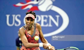 Venus Williams thẳng tiến vào bán kết Grand Slam cuối cùng trong năm ở tuổi 37. Ảnh: GETTY IMAGES.