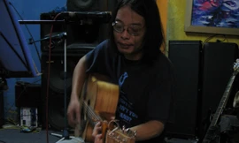 Rocker lập dị nhất nước