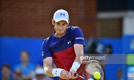 Andy Murray chia tay Queen’s Club ngay sau trận ra quân. Ảnh: GETTY IMAGES.