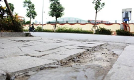 'Đá vừa lát đã vỡ là rất phản cảm'