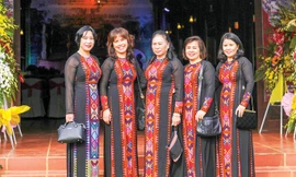 Vườn địa đàng của các quý bà