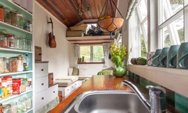 Ngôi nhà chỉ 17m2 của vợ chồng trẻ khiến bao người mơ ước