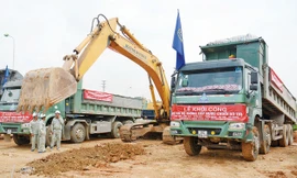 Khởi công xây dựng hệ thống cấp nước chuỗi đô thị Sơn Tây - Hòa Lạc - Xuân Mai - Miếu Môn - Hà Nội - Hà Đông giai đoạn II. Ảnh: Duy Linh.