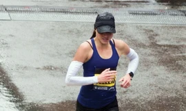 Nữ y tá Sarah Sellers.